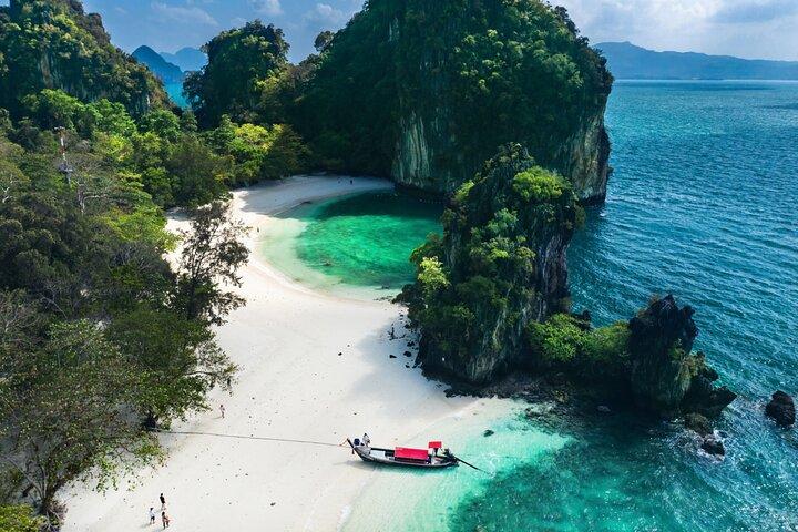Krabi Hong Island Escape: Morning & Sunset Boat Tour