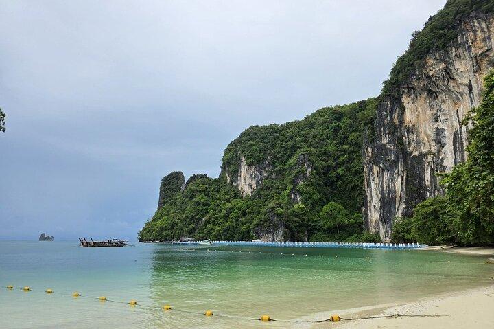 Krabi Hong Island Escape: Morning & Sunset Boat Tour