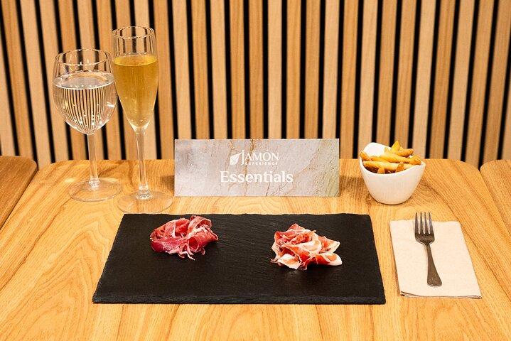 Ham Experience Essentials : Iberian Ham Tasting in Barcelona