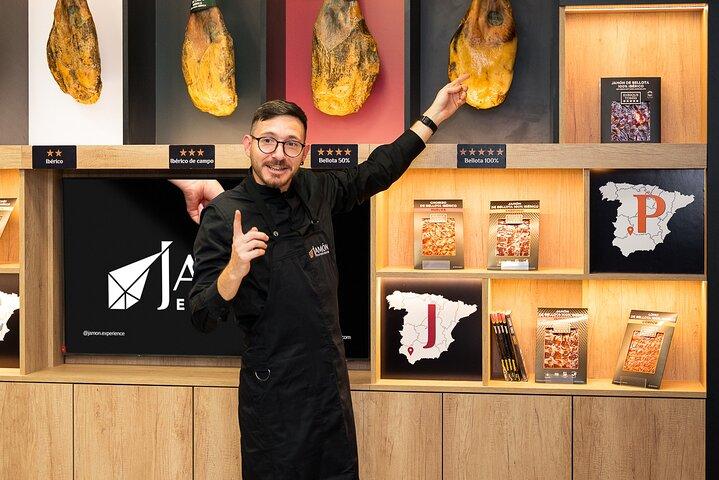 Ham Experience Essentials : Iberian Ham Tasting in Barcelona