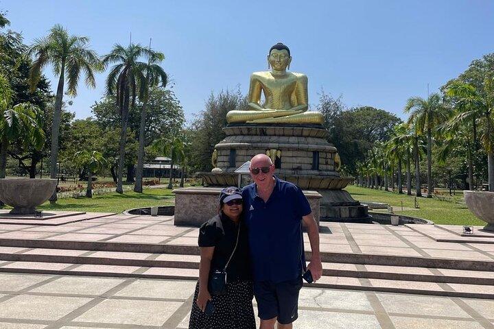 Colombo Explorer: Private Budget-Friendly City Tour