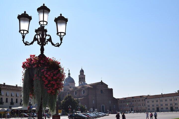 Padua St Anthony's life Tour with Option to Camposampiero