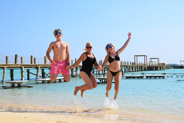 Orange Bay & Giftun Boat Trip with Snorkeling & Lunch