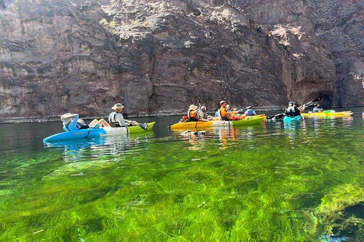 Las Vegas: Guided Kayak Tour from Willow Beach to Emerald Cave