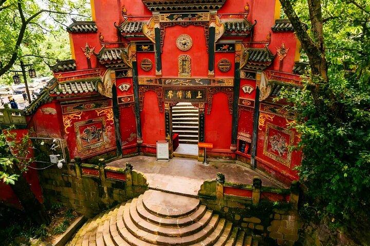 Chongqing Private Layover: Explore the City's Must-See Highlights