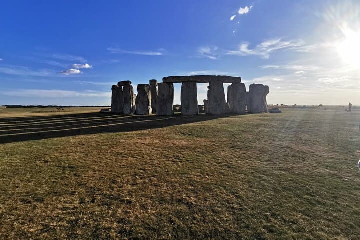Private Stonehenge And City Of Bath Tour with Driver and Guide