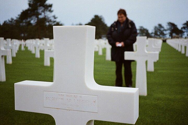 Normandy D Day Beaches Tour from Paris with Lunch