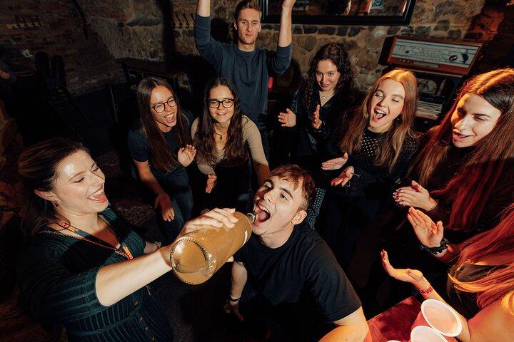 The Crawl Co Pub Crawl in Hamburg Free Beer and Shots