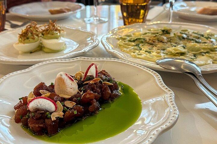 Paris Walking Food Tour : Explore Canal Saint-Martin Like a Local