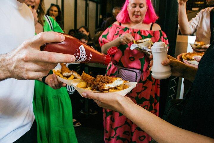 London Borough Market and London Bridge Food Tour