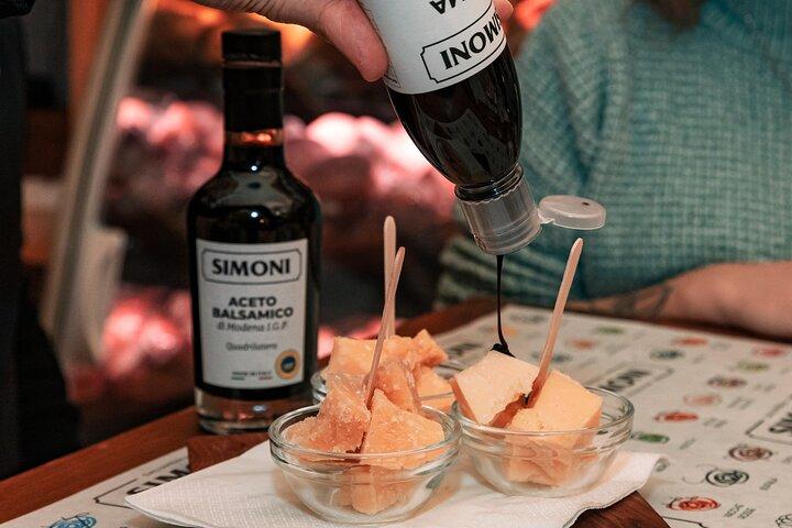Eating Bologna Food and Wine Tour