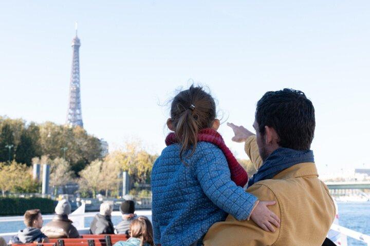 Paris Kids & Family Seine River Cruise with Muffin, Donut & More