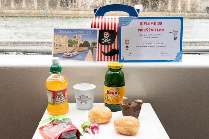 Paris Kids & Family Seine River Cruise with Muffin, Donut & More