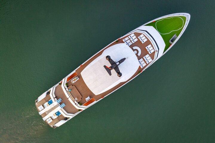 7 hours Luxury Unique Route Hera Luxury Day cruise