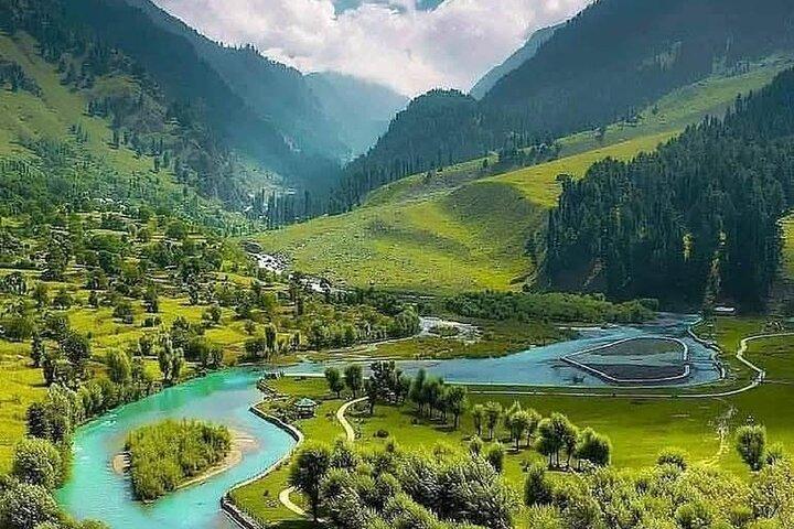 Pahalgam & Aru Valley Tour with Saffron & Apple Farms ex Srinagar