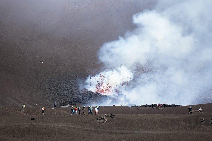 Etna: Cable Car & Hiking Tour to Summit