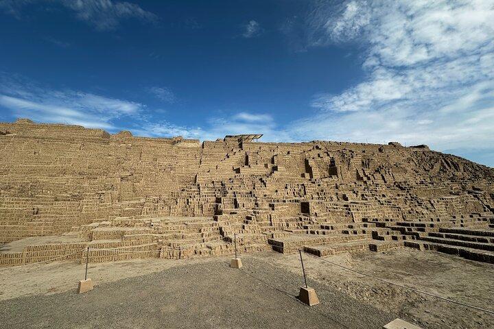 Huaca Pucllana Tour