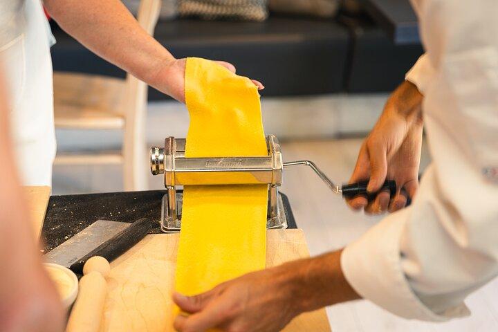Rome Small Group Pasta Making Class with Wine and Italian Chef