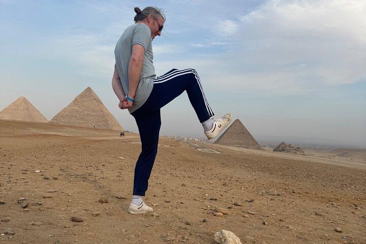 Best of Cairo: Private Pyramids, Sphinx, Saqqara & Memphis Tour