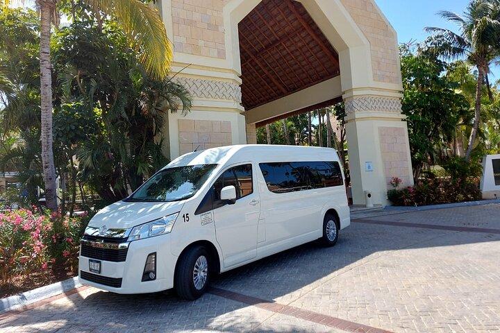 Private Transfer from Cancun Airport to Tulum