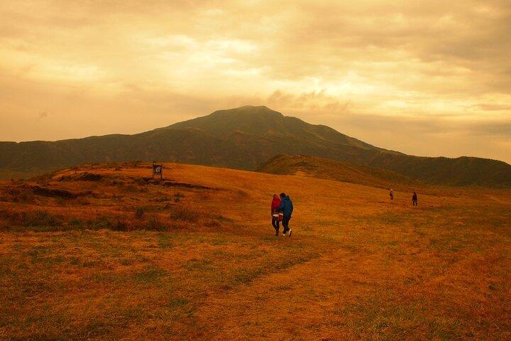 From Kumamoto : Mt.Aso and Takachiho All-inclusive Private Tour