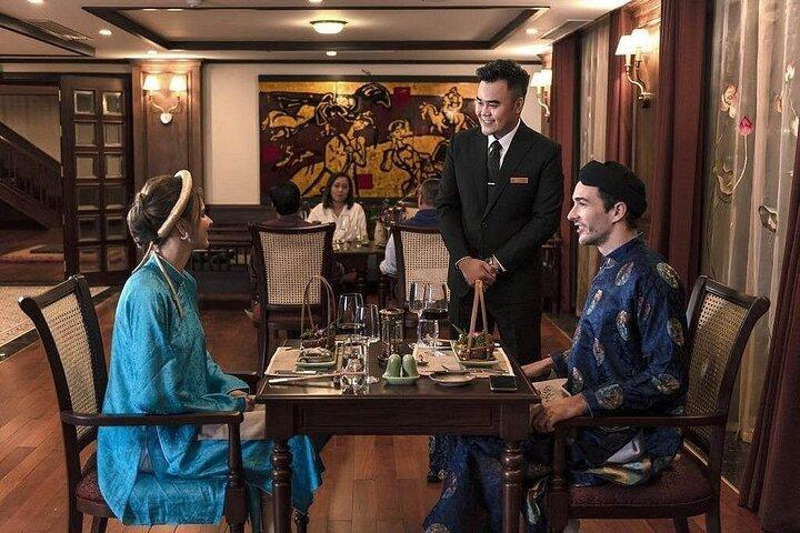 Elite Luxury Cruise Experience in Ha Long and Lan Ha 2D1N