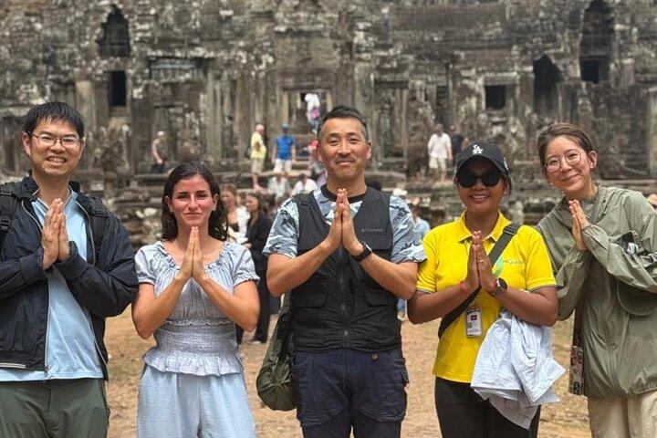 Private Day Tour from Angkor Temples To Floating village Sunset