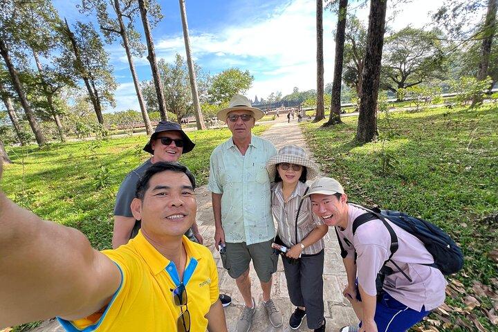 Private Day Tour from Angkor Temples To Floating village Sunset