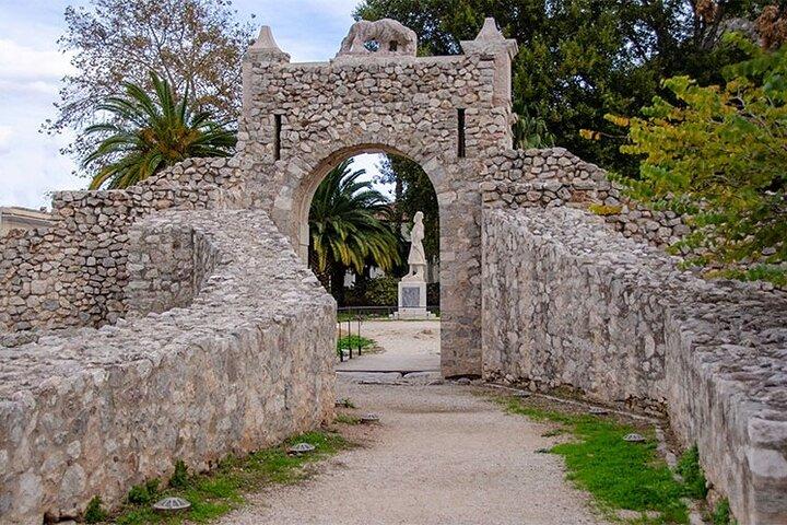 Nafplio Walking Tour with an Archaeologist