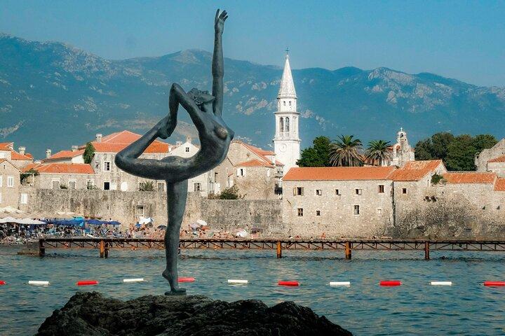 Tirana: Day Tour to Montenegro, Budva and Sveti Stefan