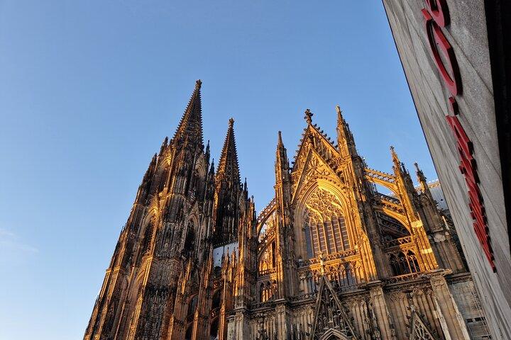 Cologne Beer, Food and Kölsch Culture with Local Guide Tour