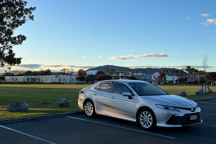 Premium Private Transfer From Auckland Airport To Rotorua
