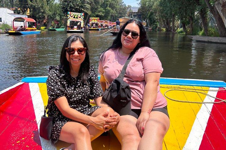 PRIVATE TOUR : Xochimilco, Coyoacan with Frida Kahlo Museum option