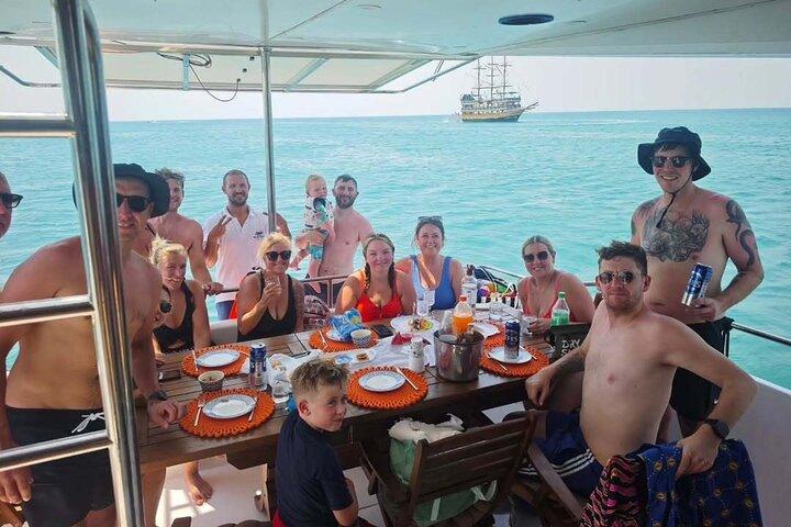 Antalya Private Yacht Tour with Jacuzzi & Transfer