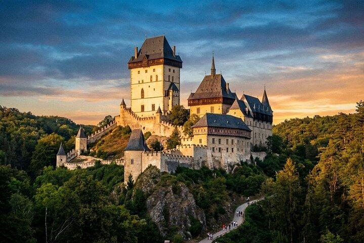 From Prague: Small-Group Karlstejn Castle & Koneprusy Caves Trip