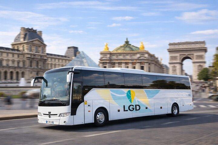 3h Gourmet and Guided Tour in Paris by Premium Bus
