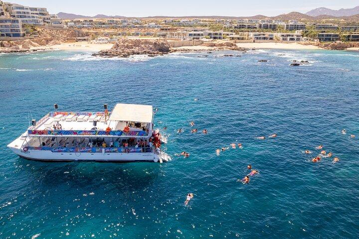 Cabo Escape Snorkel Cruise with Open Bar, Lunch & El Arco Views
