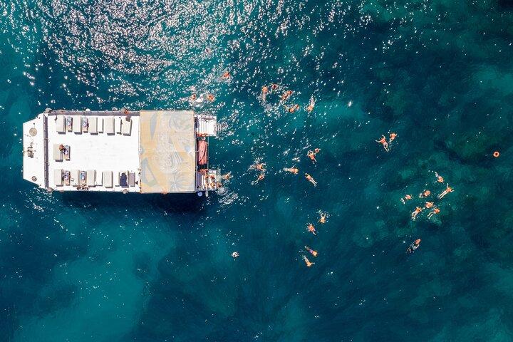 Cabo Escape Snorkel Cruise with Open Bar, Lunch & El Arco Views