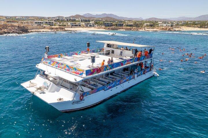 Cabo Escape Snorkel Cruise with Open Bar, Lunch & El Arco Views