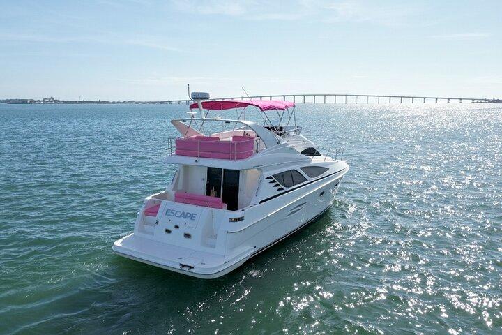 Miami Cruise 50 ft | + 2 Free Jet Ski | Pink Yacht Rentals