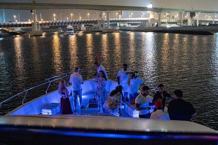 Dubai Marina Four hours Night Yacht Party + Optional Transport