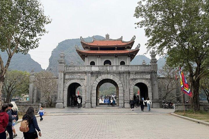 Ninh Binh Private Full Day Tour from Hanoi with Flexible Options
