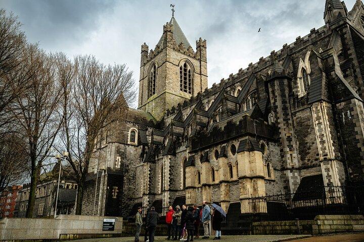Dark Dublin Walking Tour: Torture, Murder and Mystery