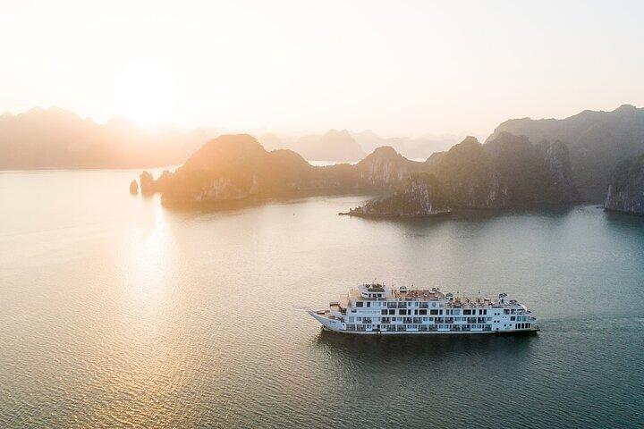 Boss Cruise: A 2-Day Tour to Halong Bay from Hanoi