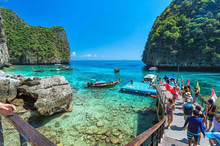 Phuket to Phi Phi Island and James Bond Island by Sawanu