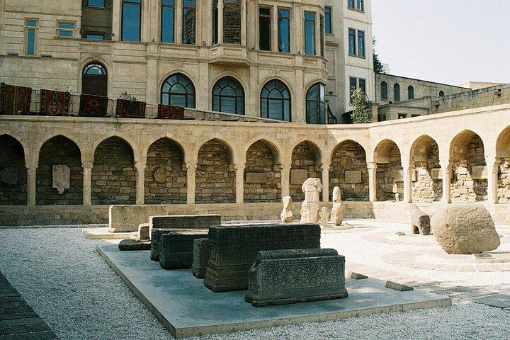 Self Guided Tour Inside the Stone Walled City of Baku