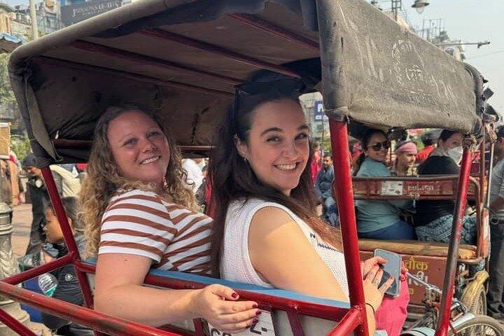 Private Jaipur City Tour with Amber Fort & Guide