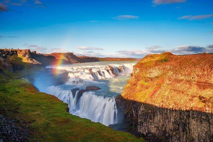 Iceland from Reykjavik: Golden Circle Tour with Local Surprise
