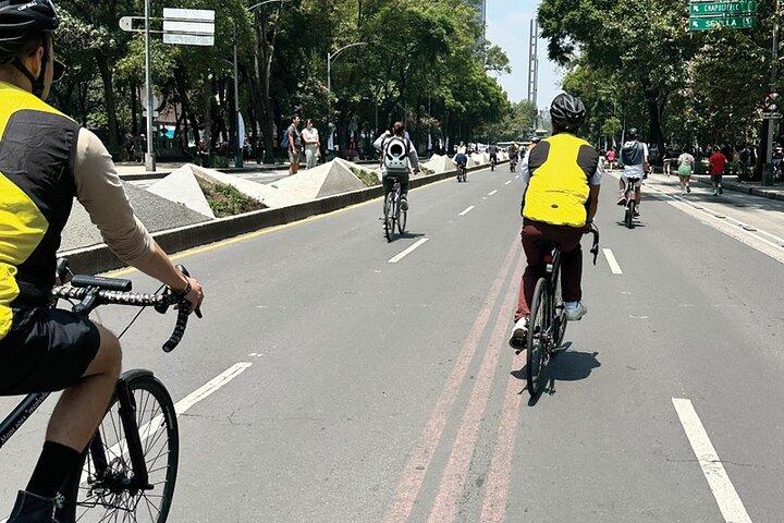 Sunday Bike Ride Through Mexico City