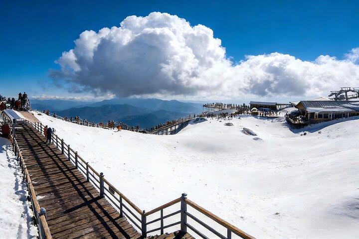 2-Day Private Lijiang Highlights Tour from Dali: Old Town,Snow Mountain and More